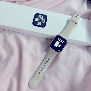 Apple Watch SE 2nd gen 40mm